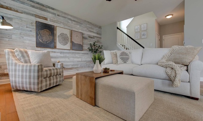 Georgetown House | Beautiful 5 bedroom 2.5 bathroom Georgetown pet friendly house