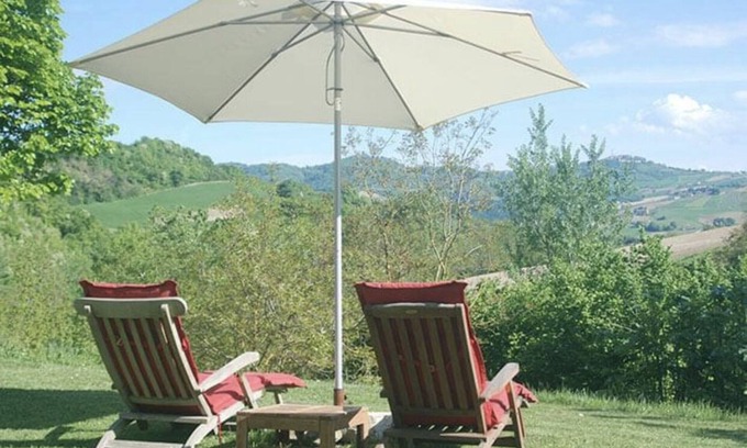 Montelparo Apartment | Beautiful agriturismo with stunning view of vineyards and mountains. Sesto.