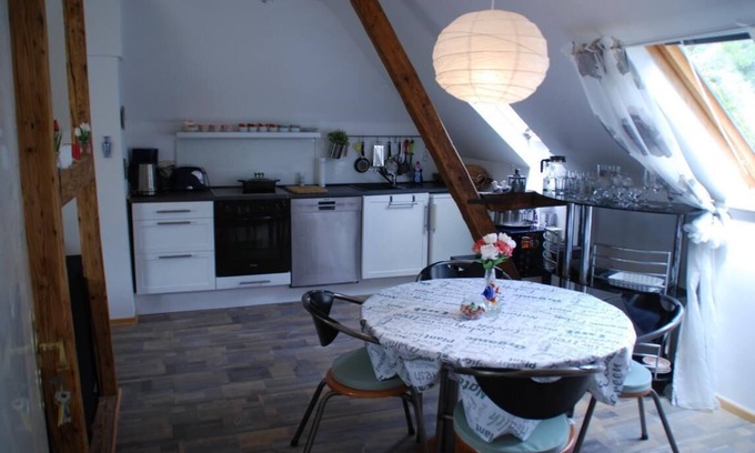 Sankt Goarshausen Apartment | Beautiful and cozy apartment with a view of the Rhine and greenery