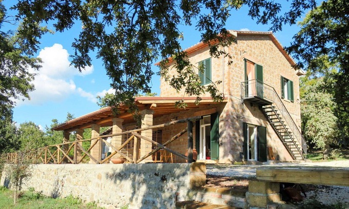 Bolsena Apartment | Beautiful apartment for 6 people with WIFI, pool, TV, terrace and pets allowed