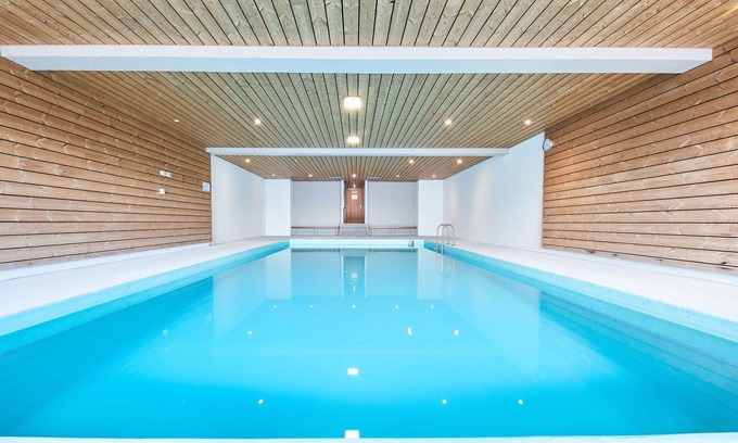 Granges Apartment | Beautiful apartment for 4 guests with WIFI, pool and balcony