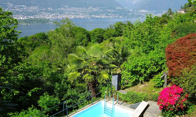 San Nazzaro Apartment | Beautiful apartment for 4 guests with pool, WIFI, TV, patio, pets allowed and panoramic view