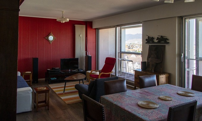 Quartier Saint-Leon Apartment | Beautiful apartment:90m2, perfectly located and equipped, superb view, free parking.