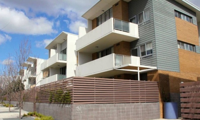 Phillip Apartment | Beautiful Apartment, epic location! @Woden