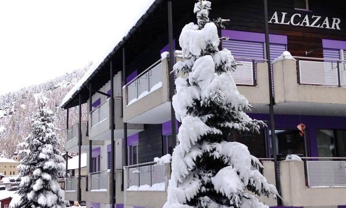 Saas-Balen Apartment | Beautiful apartment for 2 guests with WIFI, TV, balcony and pets allowed