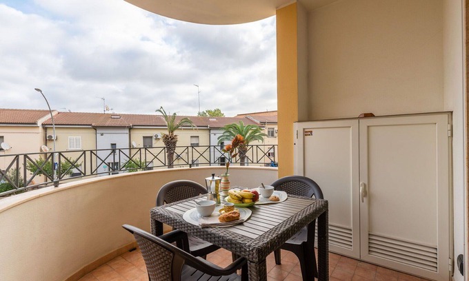 La Pietraia Apartment | Beautiful apartment for 5 people with A/C, TV, balcony and parking