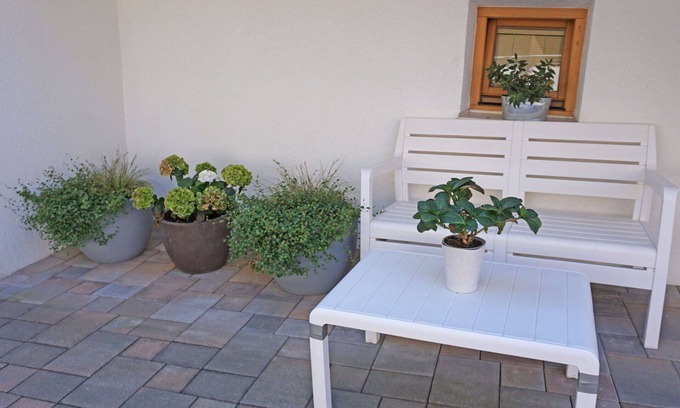 Prutz Apartment | Beautiful apartment for 4 guests with WIFI and TV