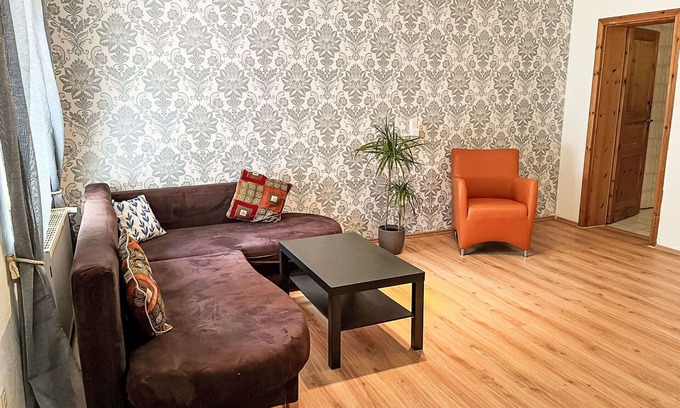 Sudarle Apartment | Beautiful apartment for 2 guests with WIFI, TV, terrace and pets allowed