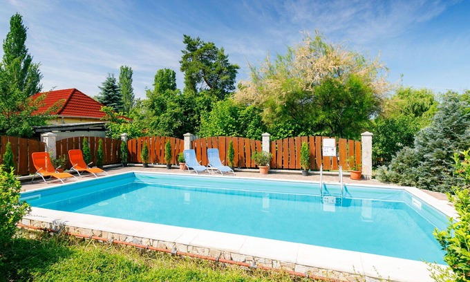 Zamardi Apartment | Beautiful apartment for 4 people with A/C, pool, WIFI