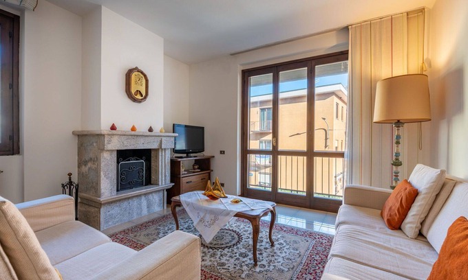Omegna Apartment | Beautiful apartment for 4 guests with WIFI, TV, balcony, pets allowed and parking