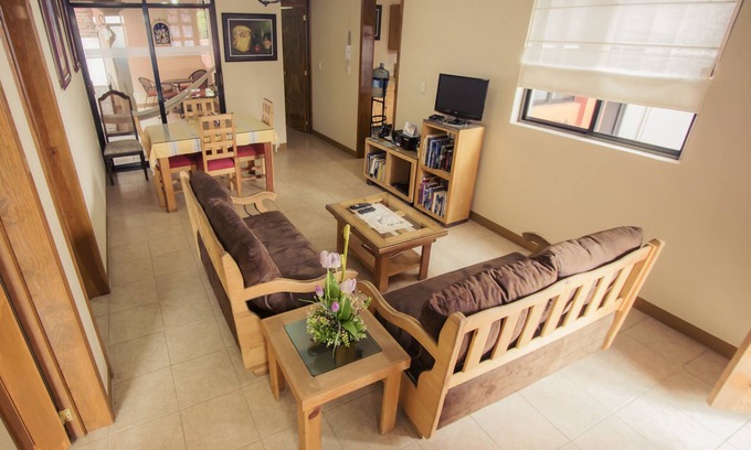 Centro Apartment | Beautiful Apartment in Charming Colonial Neighborhood Jalatlaco