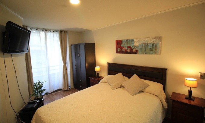 Bellas Artes Apartment | Beautiful apartment in Santiago in Barrio Bellas Artes!