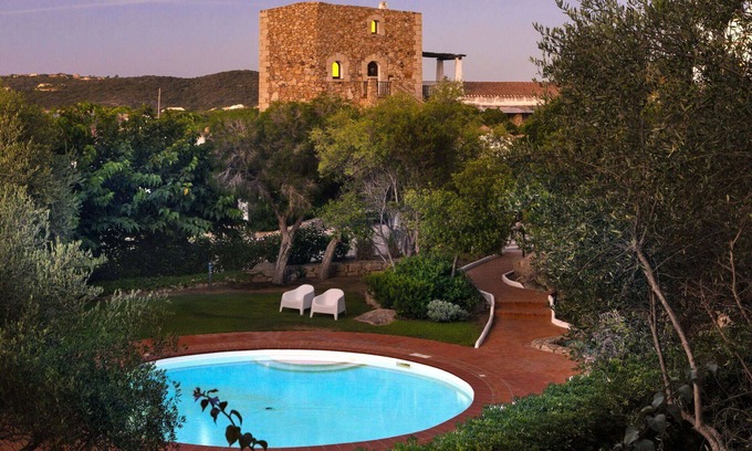 Liscia di Vacca Apartment | Beautiful apartment for 4 people with A/C, WIFI, pool, TV, terrace, pets allowed and parking