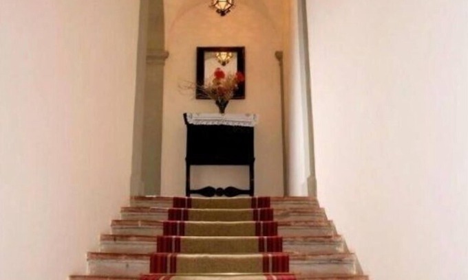 Lucignano Apartment | Beautiful apartment for 2 guests with WIFI, pool, A/C, TV and pets allowed, close to Montepulciano