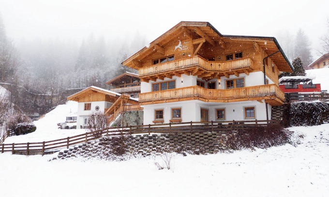 Viehhofen Apartment | Beautiful chalet in Saalbach-Hinterglemm
