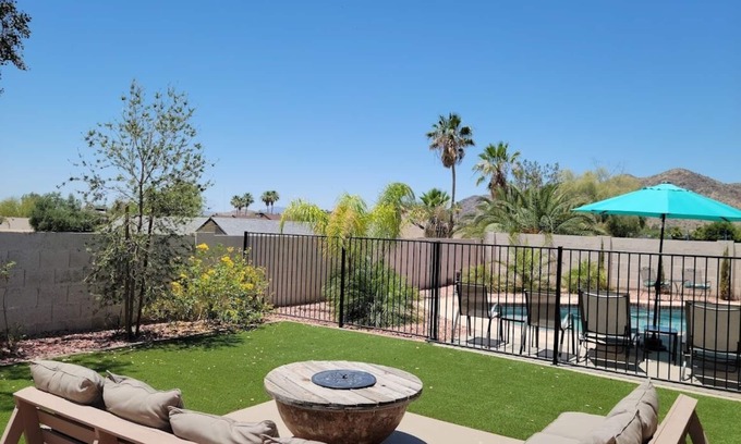 Ahwatukee Foothills House | Beautiful Backyard, Quiet- Kachina Desert Oasis Superhost