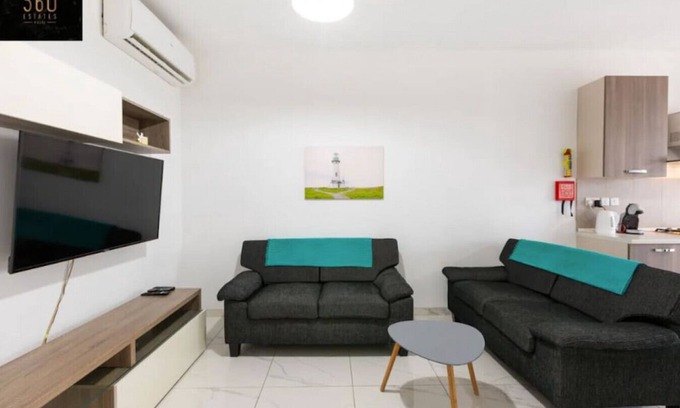 Msida Apartment | Beautiful, central home with all amenities & WIFI
