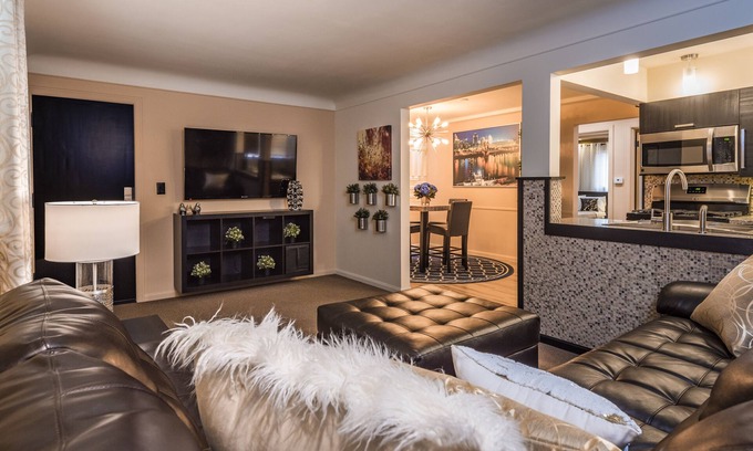 Deer Park Apartment | BEAUTIFUL! Cincinnati's favorite extended stay Apartments!