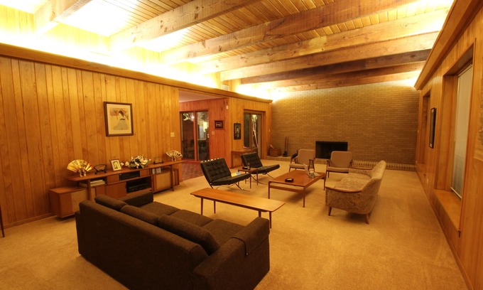Franklin Estates House | Beautiful College Station Vacation Home Perfect for Any Event
