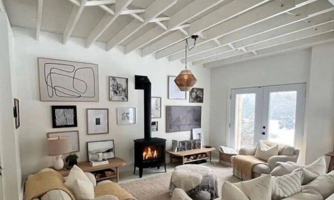 Grey Highlands House | Beautiful Converted Barn in The Grey Highlands