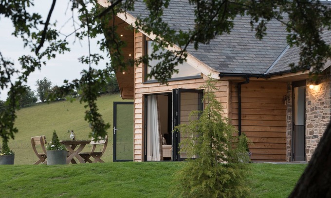 Montgomery Cottage | Beautiful cottage in idyllic countryside setting