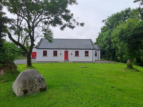 Louisburgh House | Beautiful cottage in Louisburgh