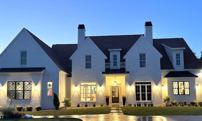 Matthews House | Beautiful Cottage