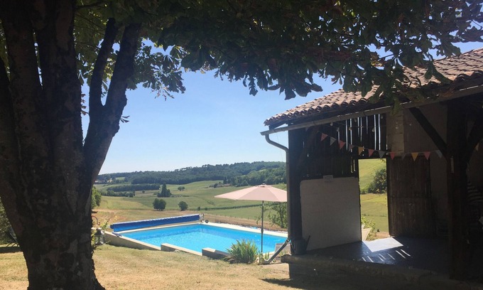 Nouvelle-Aquitaine House | Beautiful countryside holiday home with heated private pool