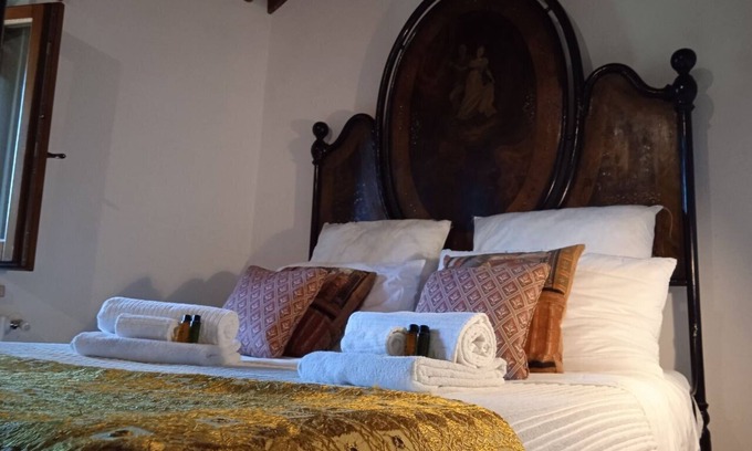 Mologno House | Beautiful Farmhouse surrounded by enchanting nature just 40 minutes from Lucca