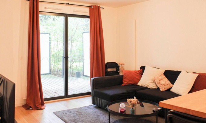 Silly-Gallieni Apartment | Beautiful 1-bedroom apartment with terrace