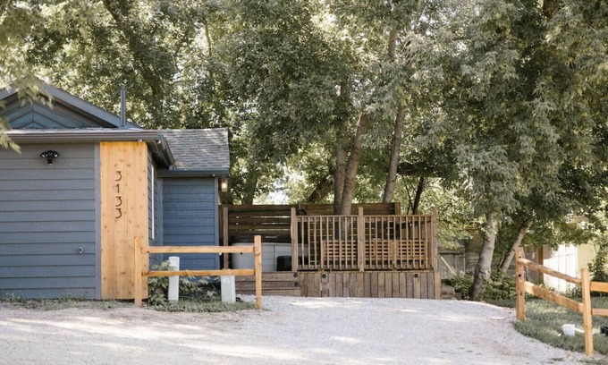 North Spearfish House | Beautiful Getaway with Hot Tub