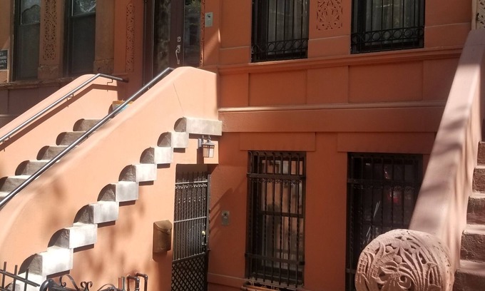 Harlem Apartment | Beautiful Harlem Brownstown Garden Apatment-Monthly Rental
