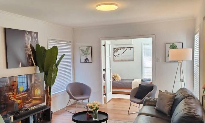 Bishopdale House | Beautiful haven near airport!