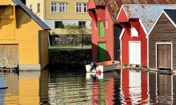 Sund House | Beautiful historic Norwegian house in picturesque fishing village.
