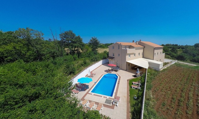 Cere Villa | ⭐ Beautiful holiday villa for groups ⭐