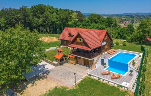 Bedenica House | Beautiful Home In Bedenica With Wifi