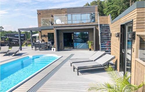 Porsgrunn House | Beautiful Home In Brevik With Sauna