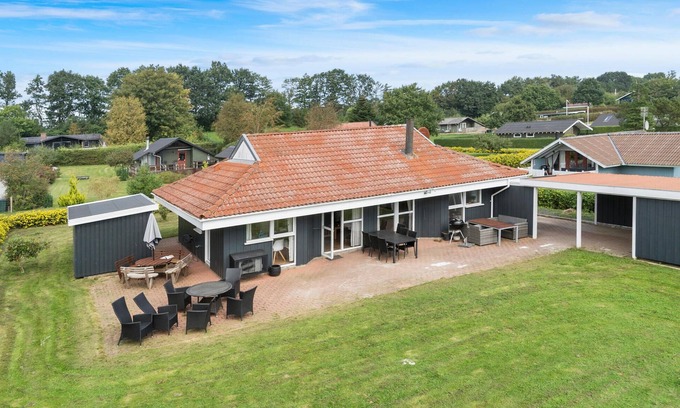 Hejlsminde Strand House | Beautiful home in Hejls with sauna