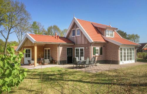 Hoge Hexel House | Beautiful Home In Hoge Hexel With Wifi