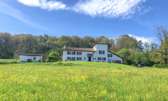 Oregue House | Beautiful home in Oregue
