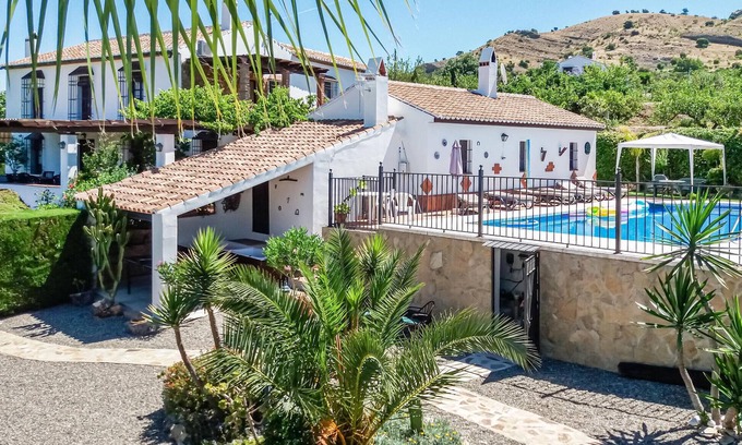 Pizarra House | Beautiful home in Pizarra
