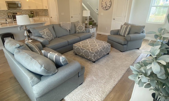 Daybreak House | Beautiful Home in Premium Location