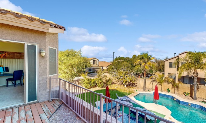 East Mesa House | Beautiful home with private pool, W/D, central AC & great locale - dog-friendly