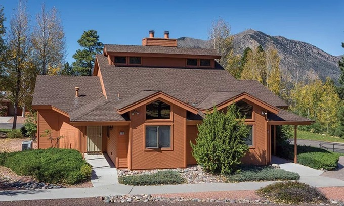 Flagstaff Condo | Beautiful Hotel in Flagstaff Arizona 1BD near Walnut Canyon National Monument