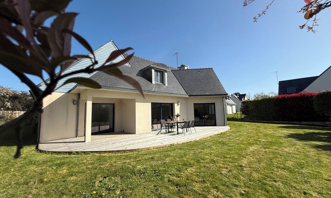 Combrit House | Beautiful house close to the beach