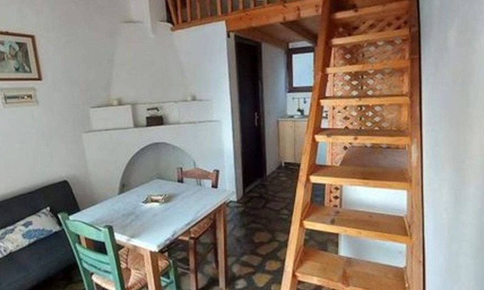 Koumeika House | Beautiful house located on a hill in Samos Island, 400 m from an organized beach