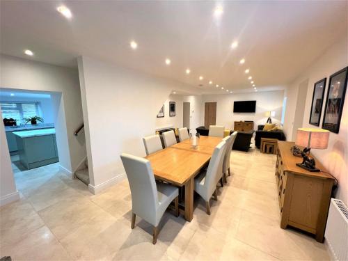 Hexham House | Beautiful House Located Near Kielder Reservoir