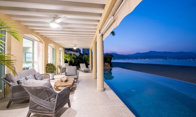Marina Vallarta House | Beautiful house with the best location in marina Puerto Vallarta