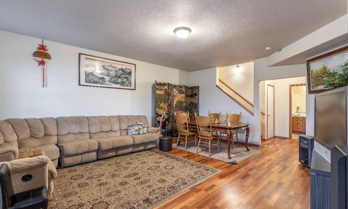 Gresham House | Beautiful house near Columbia Gorge