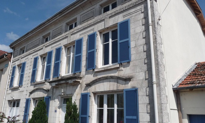 Ancemont House | Beautiful house with character